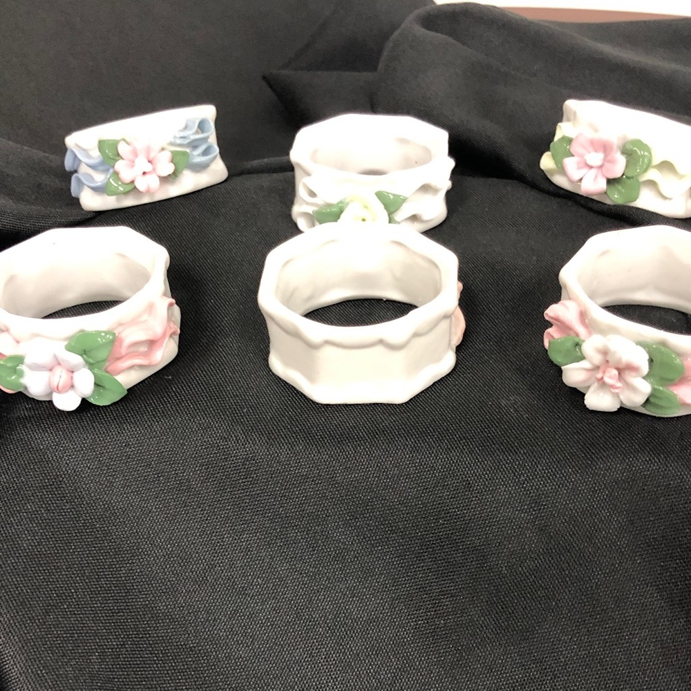 Floral Ceramic Napkin Rings - Picture 2 of 9